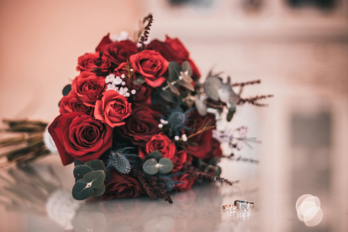 Elegant wedding attire inspiration